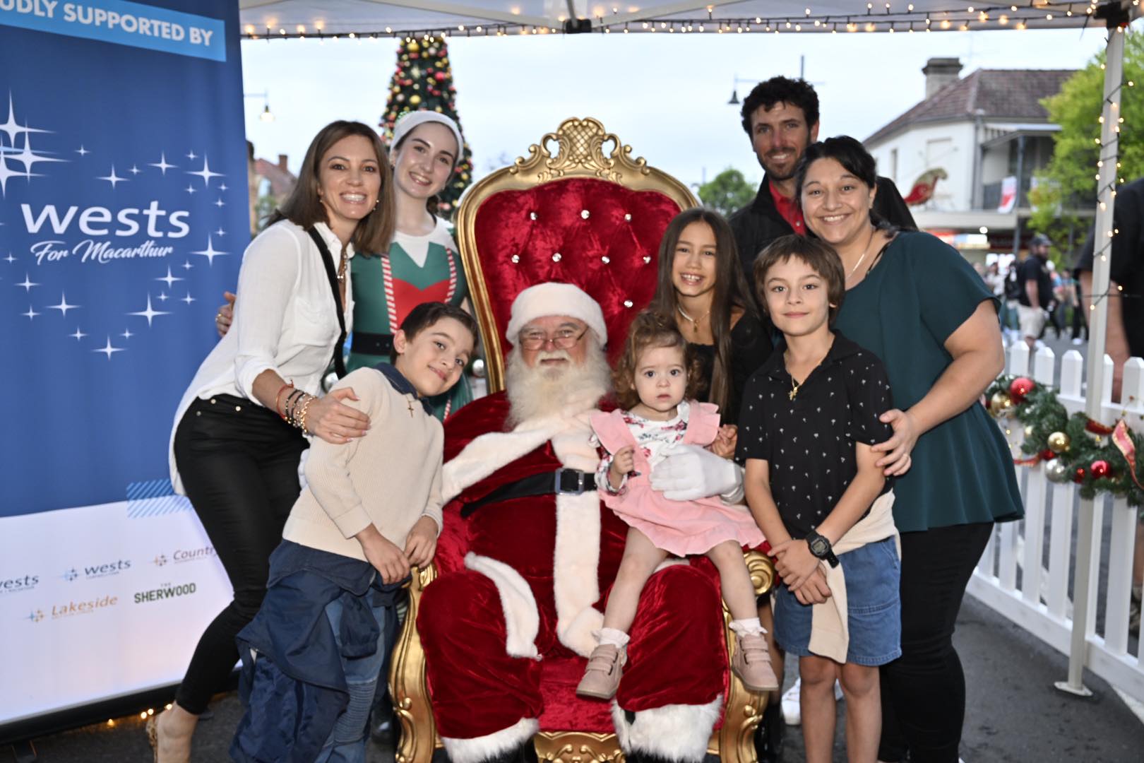 camden christmas LR 51