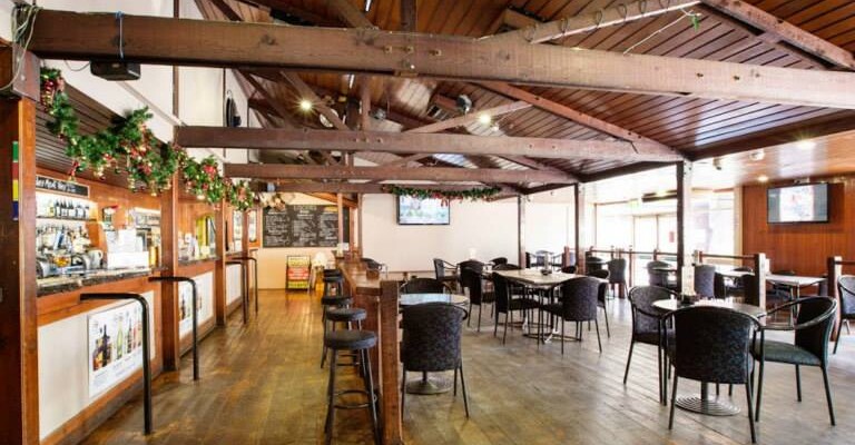 Lockies Hotel